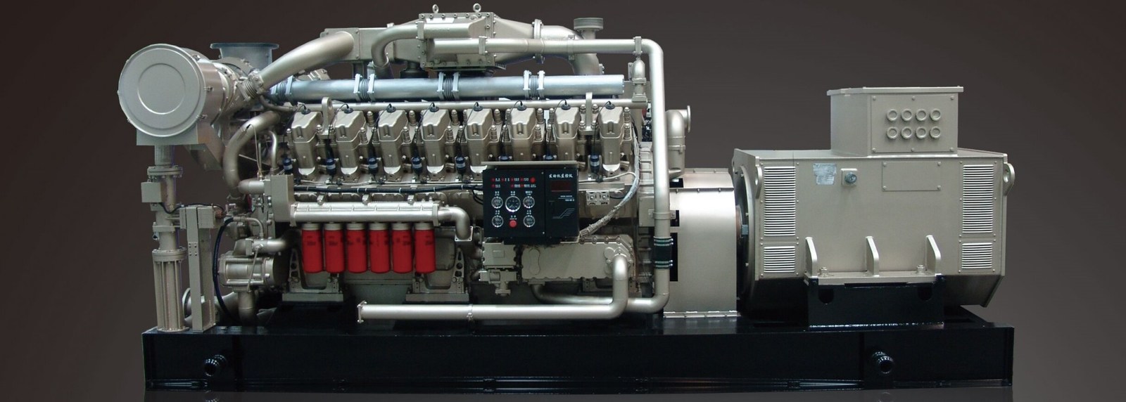 محرك جينان جيتشاي البحري